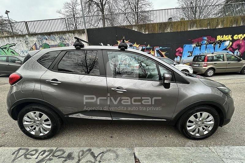 Usata Renault Captur 90 CV (66 kW) 2013 Grigio SUV