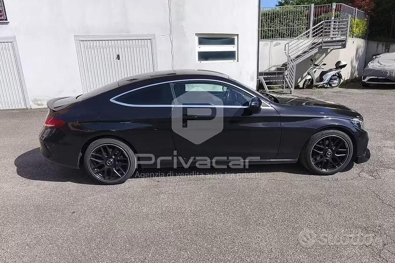 Usata Mercedes C220 Premium 170 CV (125 kW) 2015 Nero Coupé