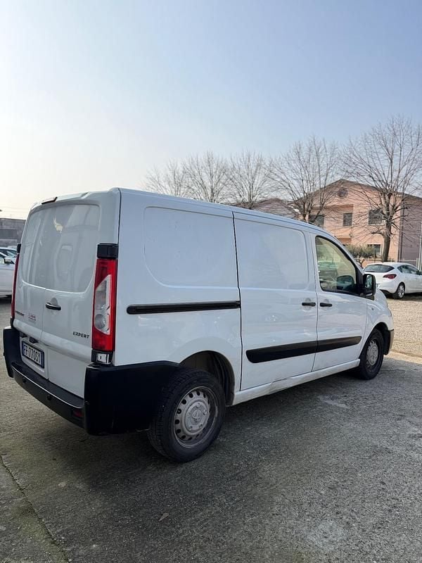 Usata Peugeot Boxer 130 CV (95 kW) 2016 Bianco Furgone