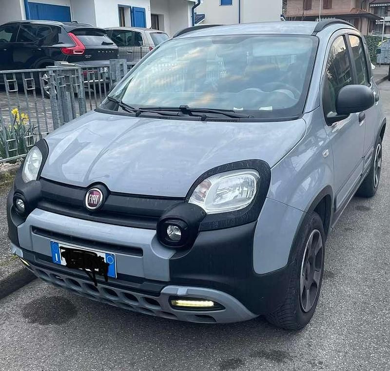 Usata Fiat Panda Cross Cross 69 CV (50 kW) 2018 Grigio Utilitaria