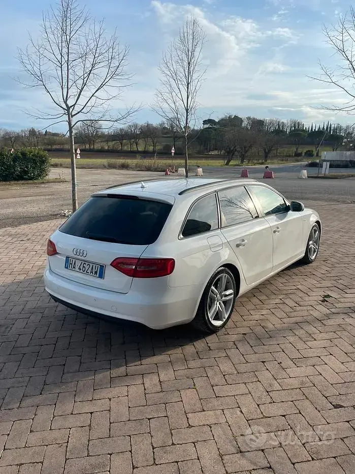 Usado Audi A4 S-Line 143 CV (105 kW) 2013 Berlina