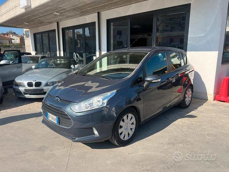 Usata Ford B-MAX Business Edition 90 CV (66 kW) 2013 Grigio Monovolume