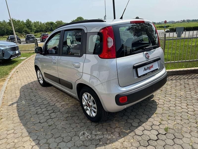 Usata Fiat Panda 75 CV (55 kW) 2015 Argento Utilitaria