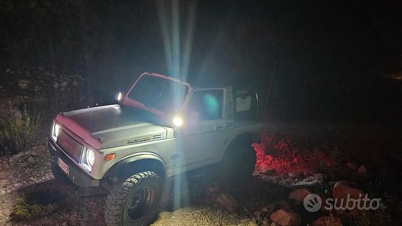 Usata Suzuki Samurai 1987 Grigio SUV