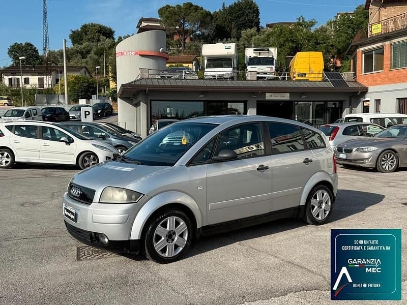 Usata Audi A2 Comfort 74 CV (54 kW) 2002 Argento Utilitaria