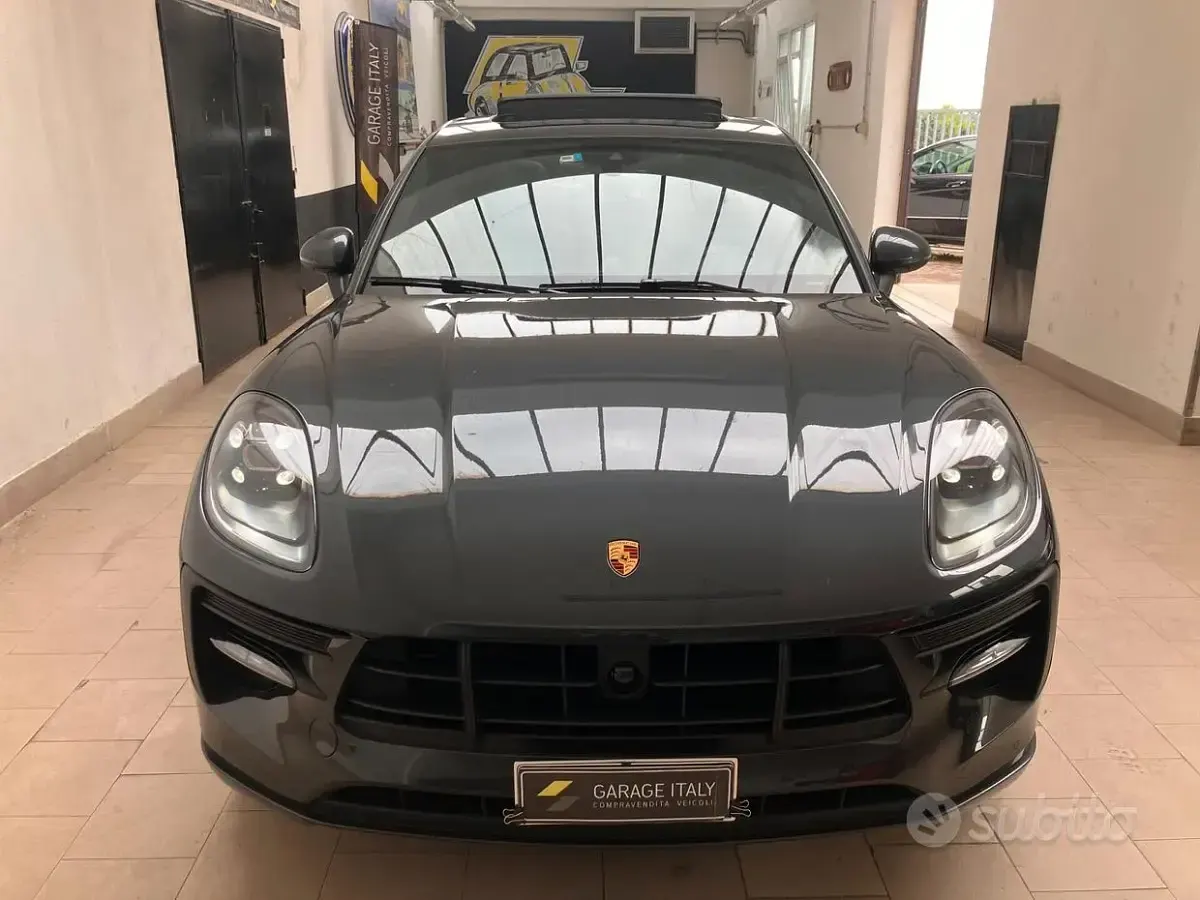 Usata Porsche Macan 245 CV (180 kW) 2019 Grigio SUV