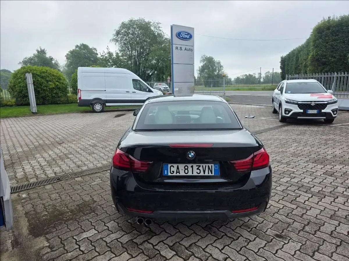Usata BMW 420 Cabriolet M Sport 184 CV (135 kW) 2020 Nero metallizzato Cabrio