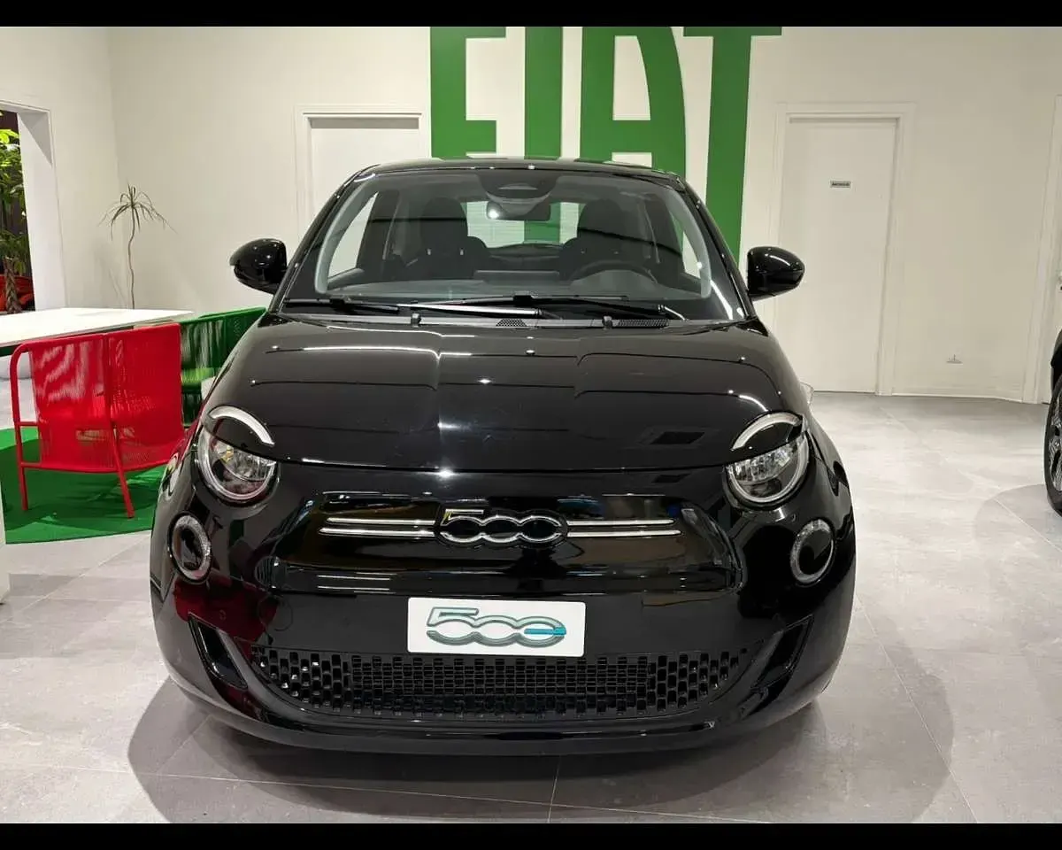 Nuevo Fiat 500e Red 86 kW (118 CV) 2026 Negro Berlina