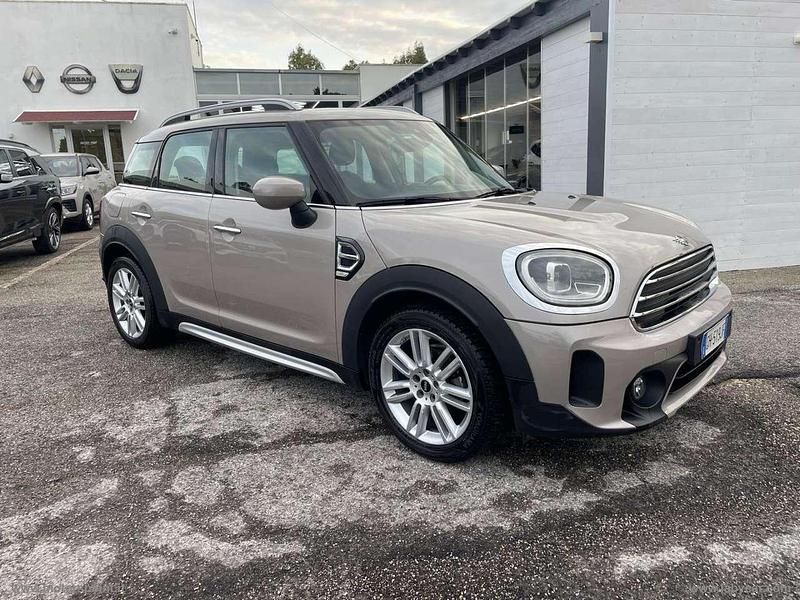 Usata Mini Cooper Countryman Business 116 CV (85 kW) 2021 Beige SUV