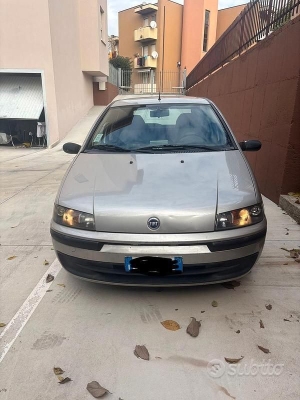 Usata Fiat Punto 2001 Grigio Utilitaria