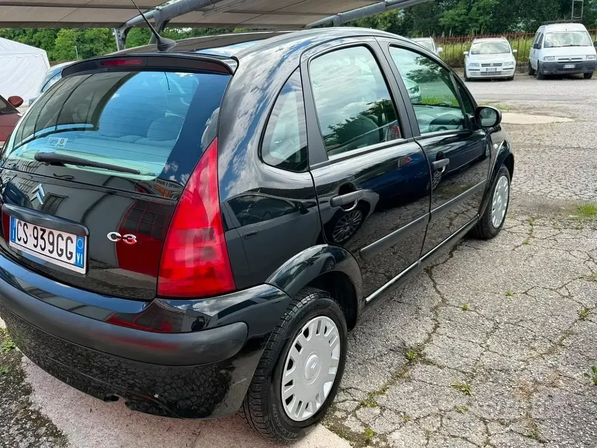 Usata Citroën C3 60 CV (44 kW) 2005 Nero Berlina