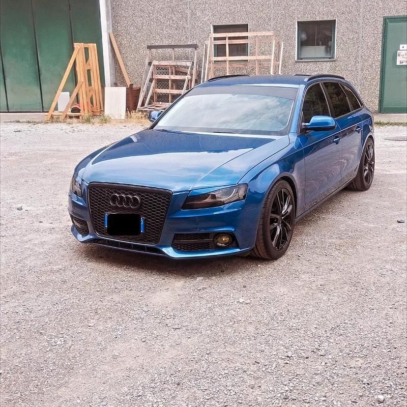 Usata Audi A4 S-Line 2011 Blu Station wagon