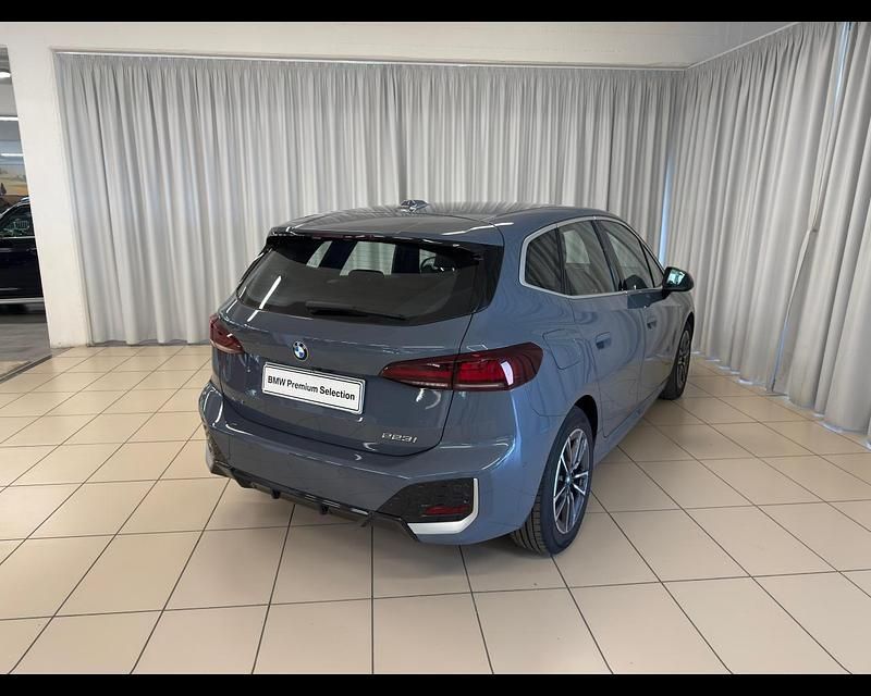 Usata 2024 BMW 223 Active Tourer M Sport Monovolume | 33.950 € (Buon prezzo) - Immagine 1/1