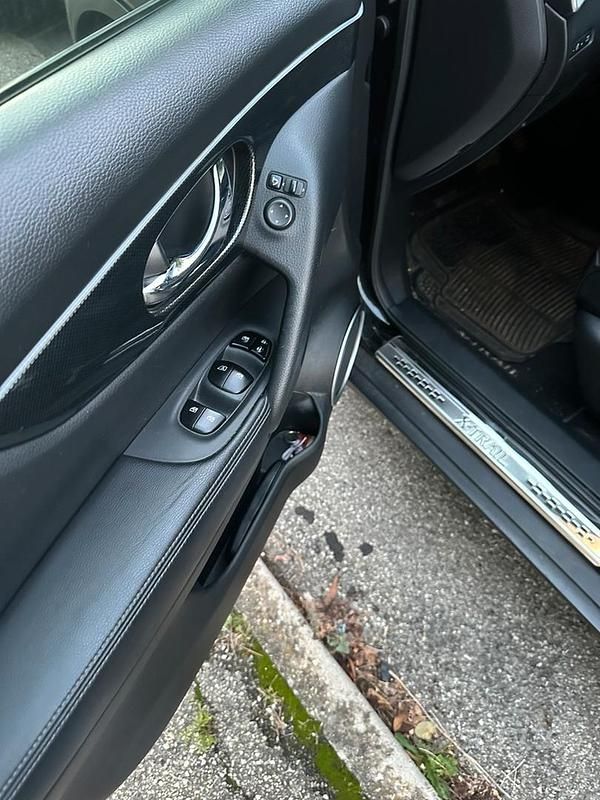 Usata Nissan X-Trail 131 CV (96 kW) 2017 Nero SUV