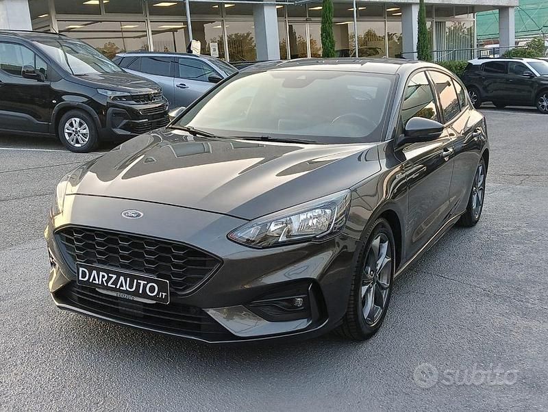 Usata Ford Focus ST-Line 125 CV (91 kW) 2019 Antracite metallizzato Berlina