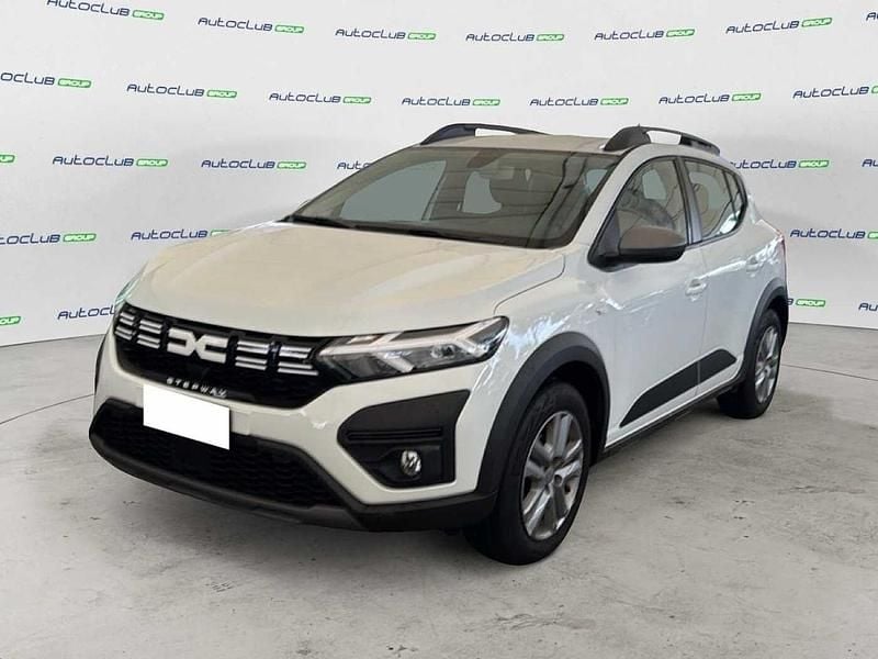 Usata Dacia Sandero Comfort 101 CV (74 kW) 2023 Bianco Utilitaria