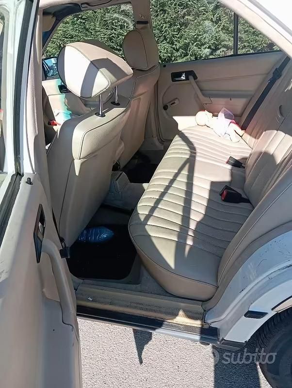 Usata Mercedes 190 1984 Berlina