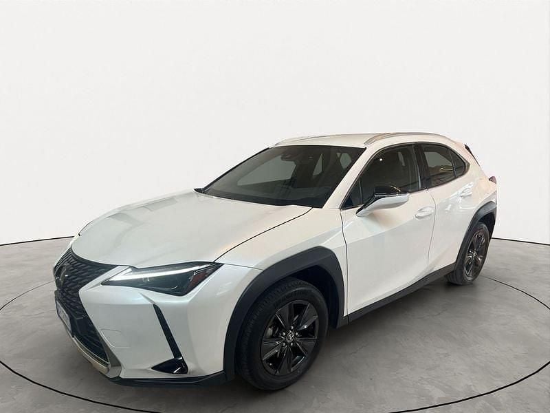 Usata Lexus UX 183 CV (134 kW) 2024 Bianco SUV