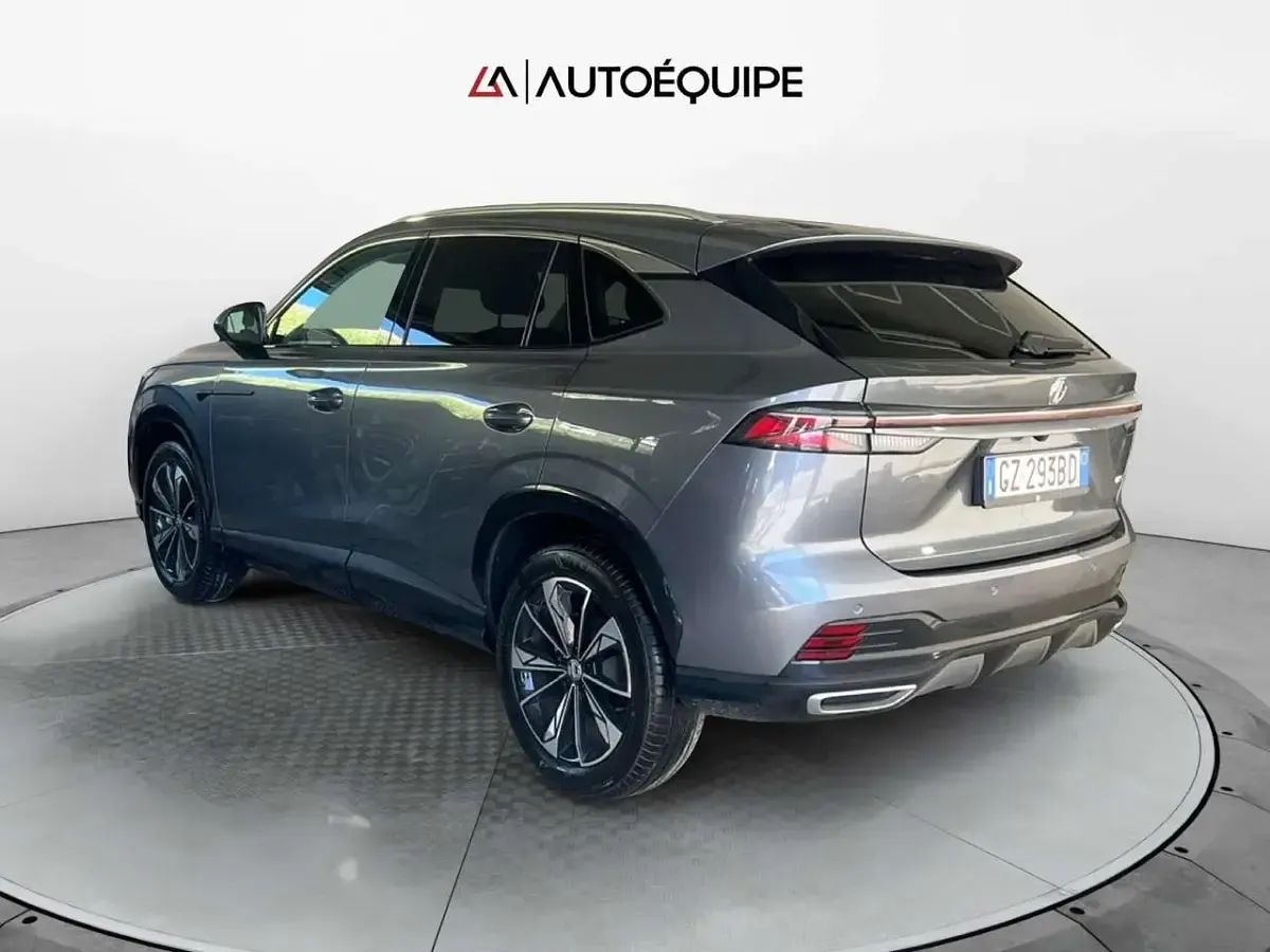 Usata MG HS Luxury 170 CV (125 kW) 2025 Grigio SUV