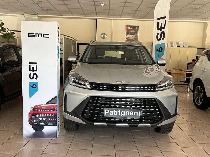 Nuova EMC SEI 113 CV (83 kW) 2025 Argento metallizzato SUV