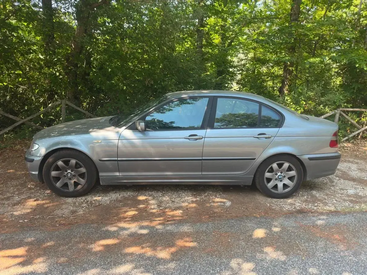 Usata BMW 320 150 CV (110 kW) 2003 Grigio Berlina
