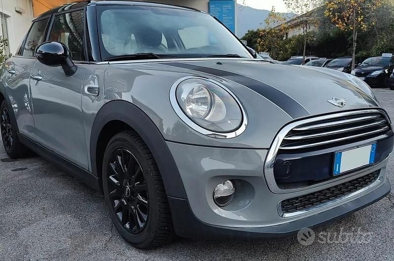 Usata Mini Cooper D 116 CV (85 kW) 2014 Grigio Utilitaria