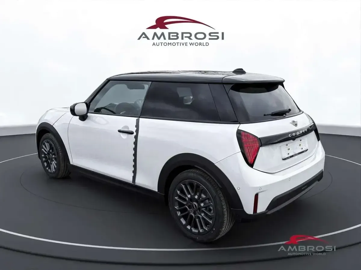 Nouvelle Mini Cooper Classic 114 kW (156 ch) 2025 Blanc Citadine
