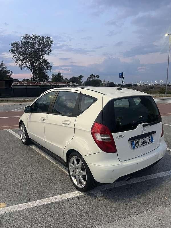Usata Mercedes A150 Classic 95 CV (69 kW) 2009 Monovolume