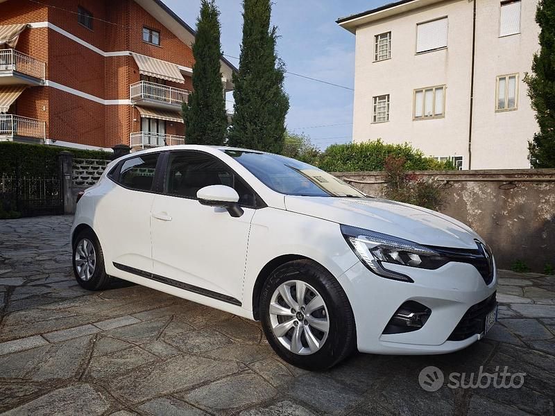 Usata Renault Clio V Zen 101 CV (74 kW) 2020 Bianco Berlina