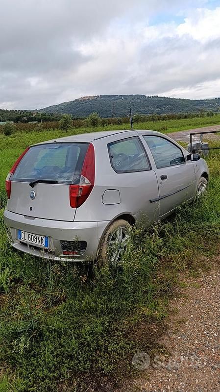 Gebraucht Fiat Punto 80 PS (58 kW) 2004 Grau Kleinwagen