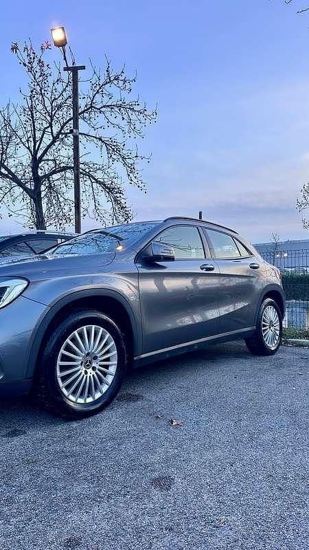 Occasion Mercedes GLA180 Business 109 ch (80 kW) 2018 SUV