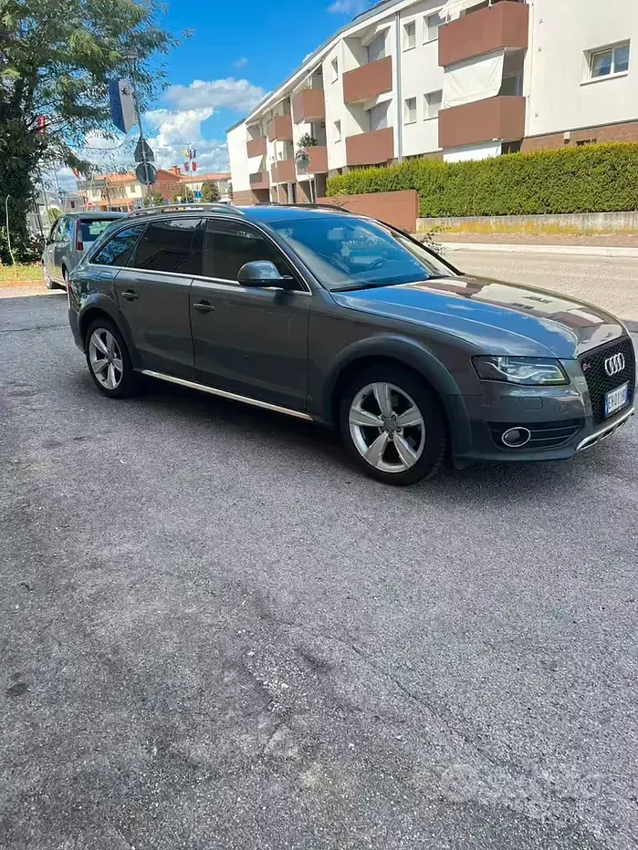 Usata Audi A4 Allroad 170 CV (125 kW) 2012 Bluazzurro Station wagon