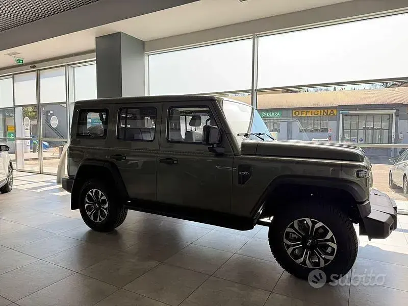 Nuova EMC 212 166 CV (122 kW) 2026 Verde SUV