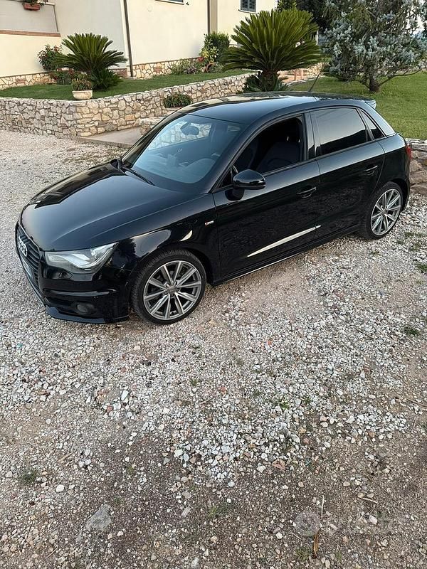 Usata Audi A1 S-Line 90 CV (66 kW) 2014 Nero Utilitaria