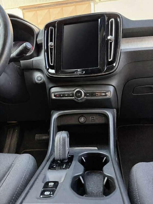 Usata Volvo XC40 Inscription 129 CV (94 kW) 2021 Nero SUV