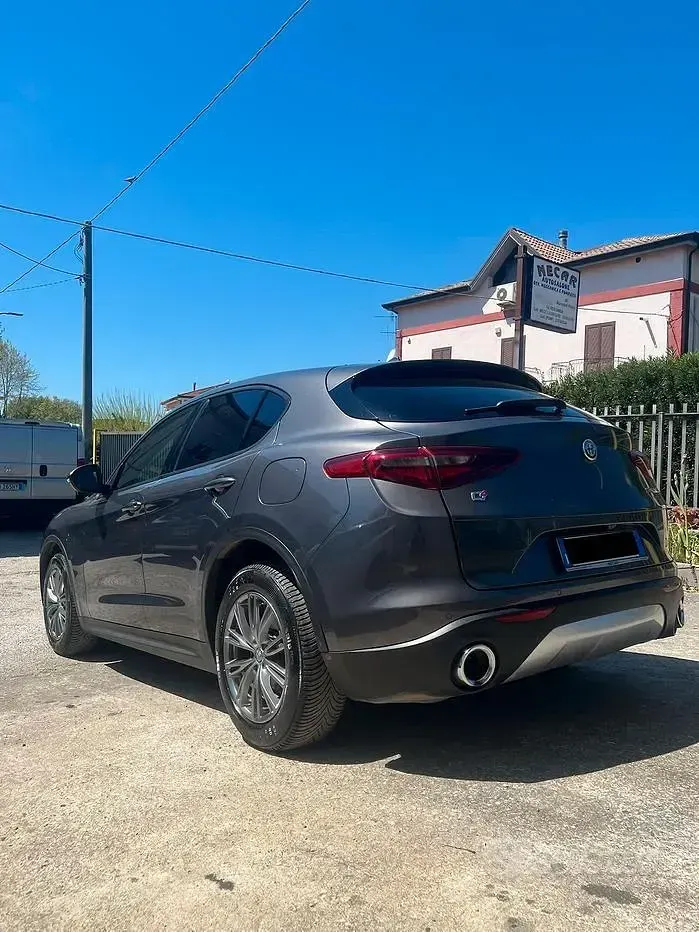 Usata Alfa Romeo Stelvio 190 CV (139 kW) 2019 SUV