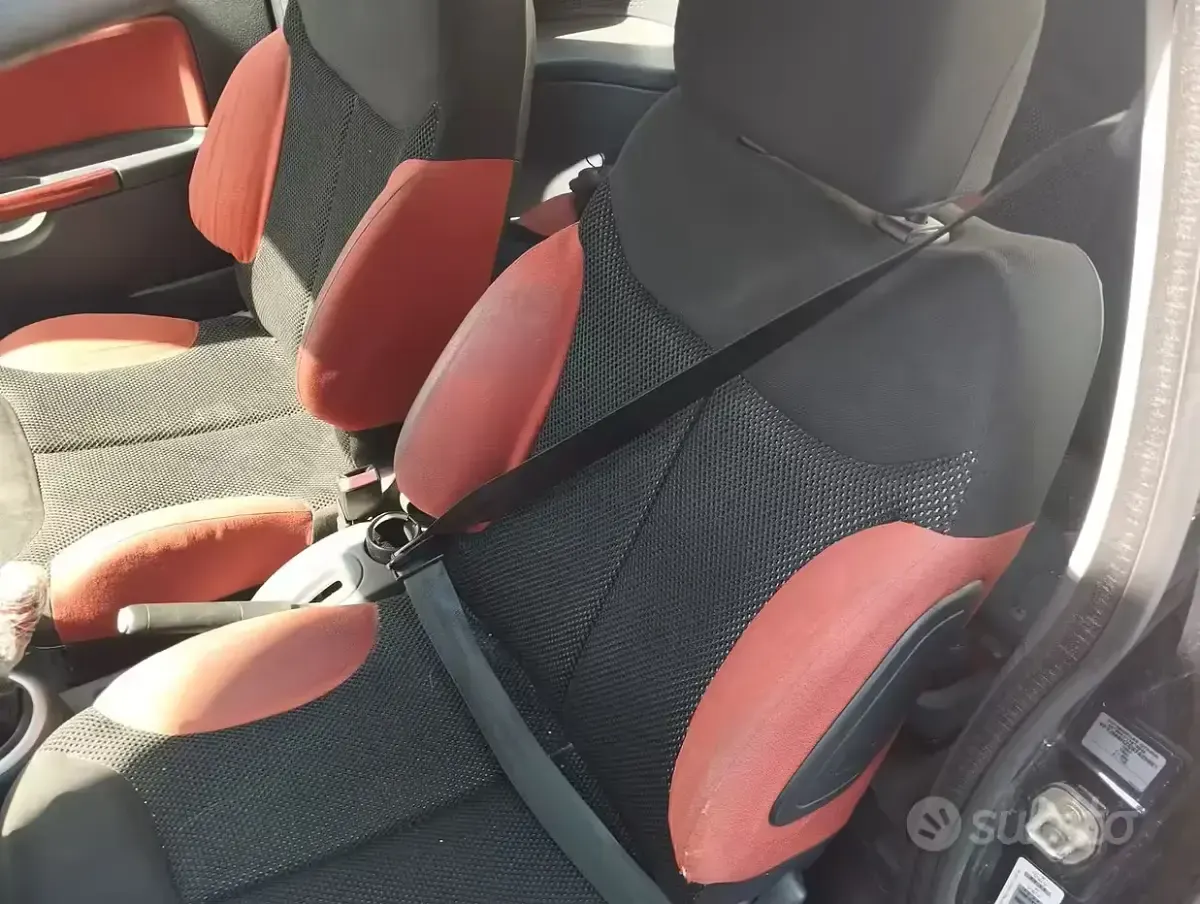 Usata Citroën C2 VTR Sport 68 CV (50 kW) 2007 Nero Utilitaria