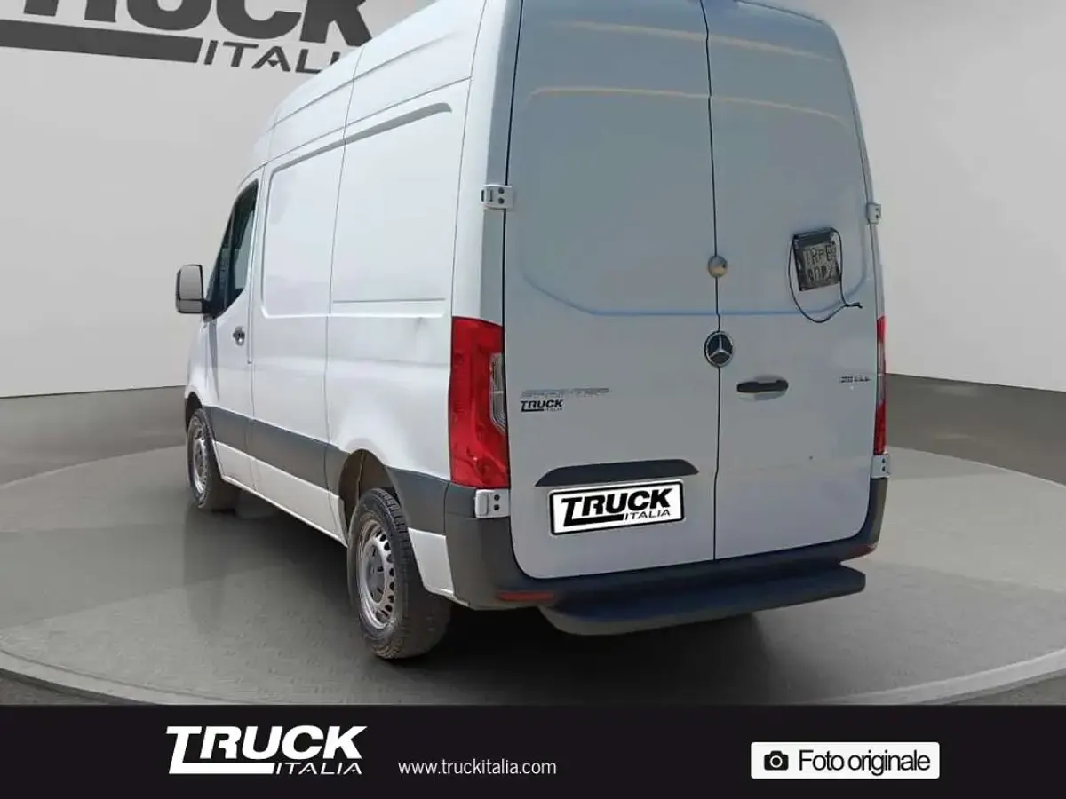 Usata Mercedes Sprinter 114 CV (83 kW) 2023 Bianco Furgone