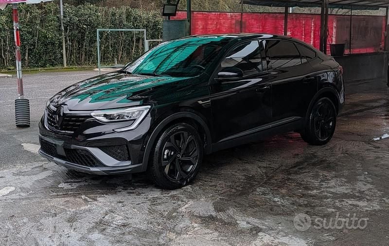 Nero Usata 2023 Renault Arkana Engineered SUV | 25.000 € - Immagine 1/4