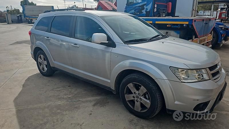 Usata Fiat Freemont 140 CV (102 kW) 2011 SUV