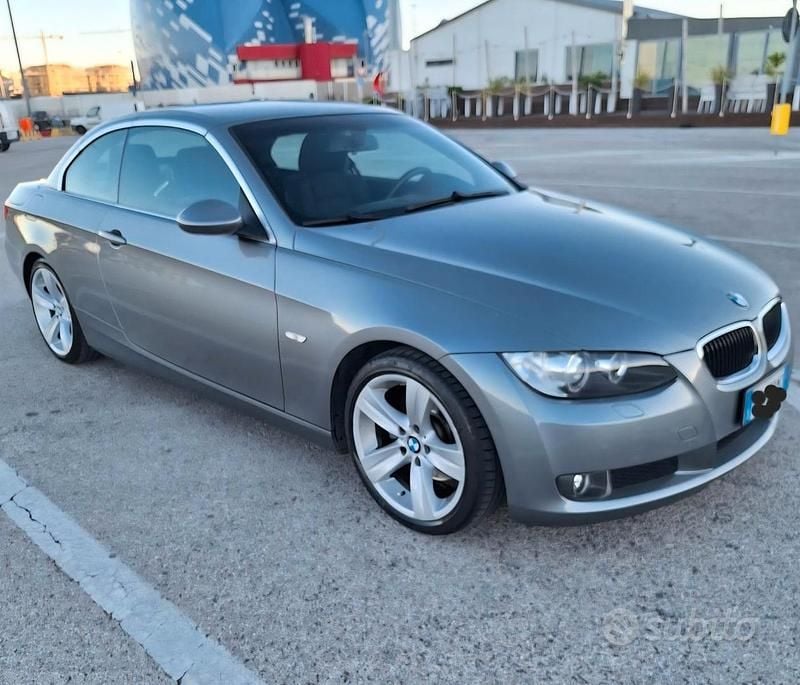 Usata BMW 320 Cabriolet 170 CV (125 kW) 2007 Grigio Cabrio