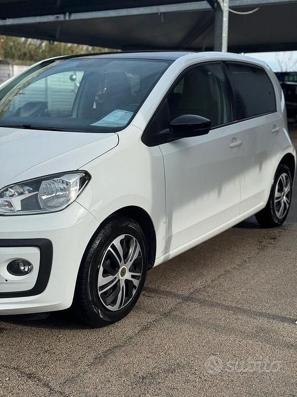 Usata VW up! 60 CV (44 kW) 2020 Bianco Utilitaria