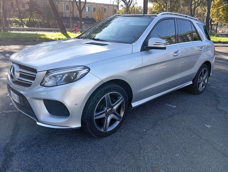 Usata 2016 Mercedes GLE250 Premium SUV | 24.000 € (Buon prezzo) - Immagine 1/4