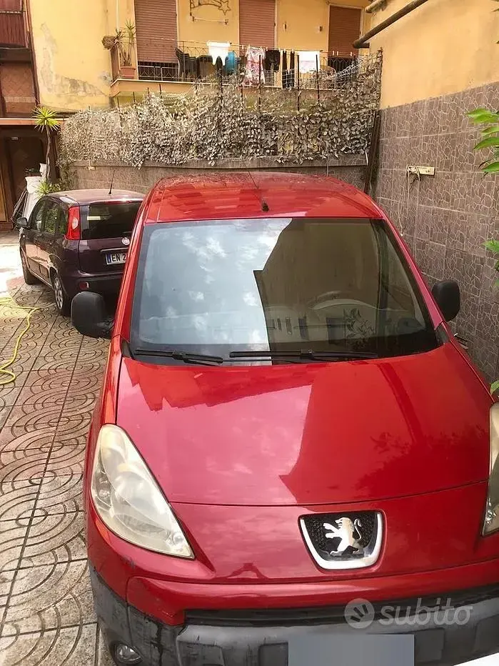 Usata Peugeot Partner 90 CV (66 kW) 2010 Rosso Monovolume