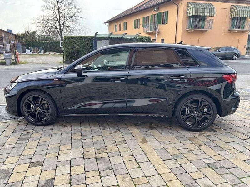 Nuova Audi A3 Black Edition 204 CV (150 kW) 2025 Nero Berlina
