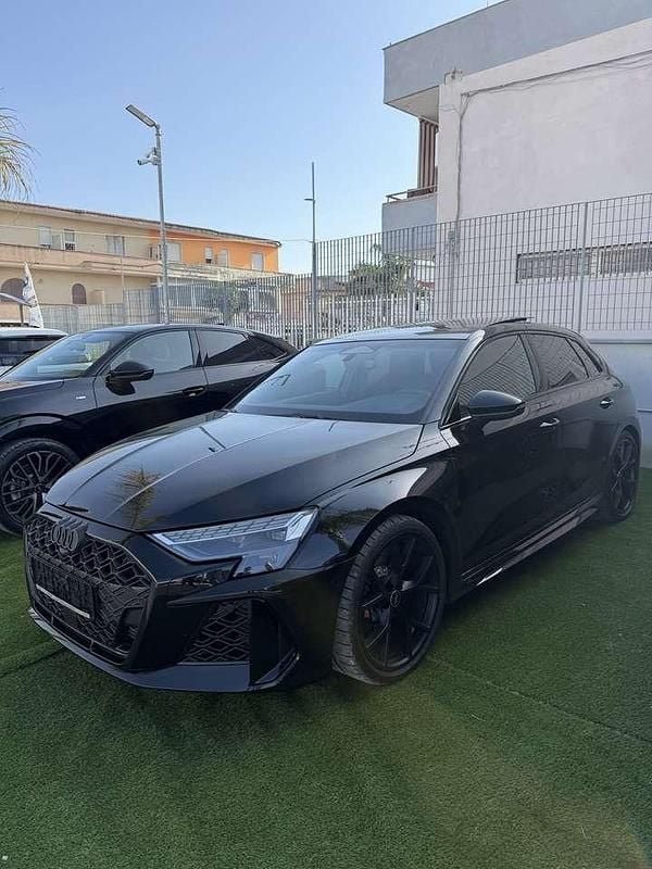 Nuova Audi RS3 Sportback Ambiente 400 CV (294 kW) 2025 Nero Utilitaria