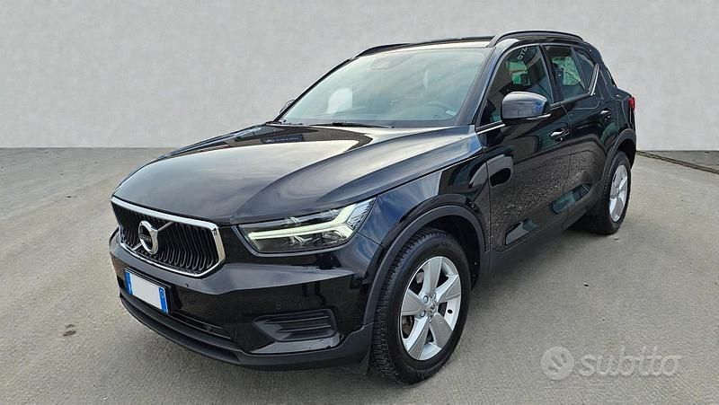 Usata Volvo XC40 Business Edition 156 CV (114 kW) 2022 Nero metallizzato SUV