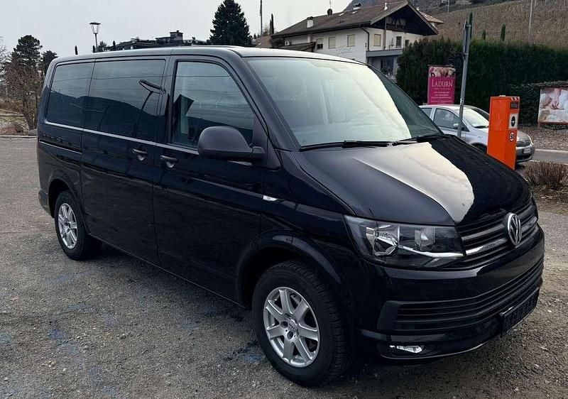 Usata VW Multivan Comfortline 150 CV (110 kW) 2016 Nero Furgone