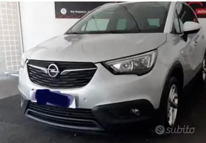 Usata Opel Crossland X 120 CV (88 kW) 2019 Grigio SUV