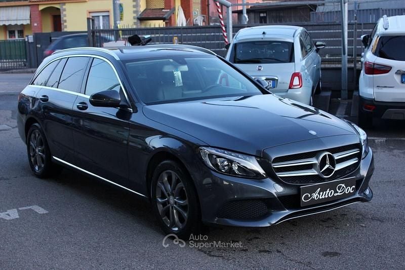 Usata Mercedes C220 170 CV (125 kW) 2016 Grigio Station wagon
